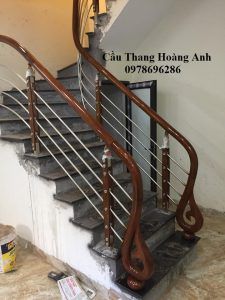 Báo giá cầu thang inox tay vịn gỗ