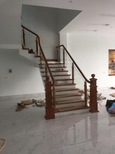 cầu thang kính tại hoàng mai