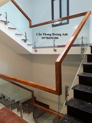cầu thang kính tại thái bình
