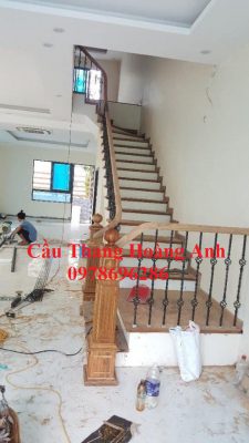 Cầu thang sắt xoắn sơn tĩnh điện