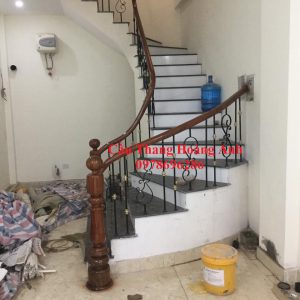 CẦu thang sắt nghệ thuật tại Hà Nội