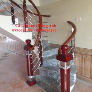 Mẫu tay móng ngựa nhựa pvc vân gỗ