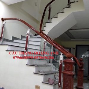 Báo giá thi công cầu thang kính tại cẩm khê phú thọ
